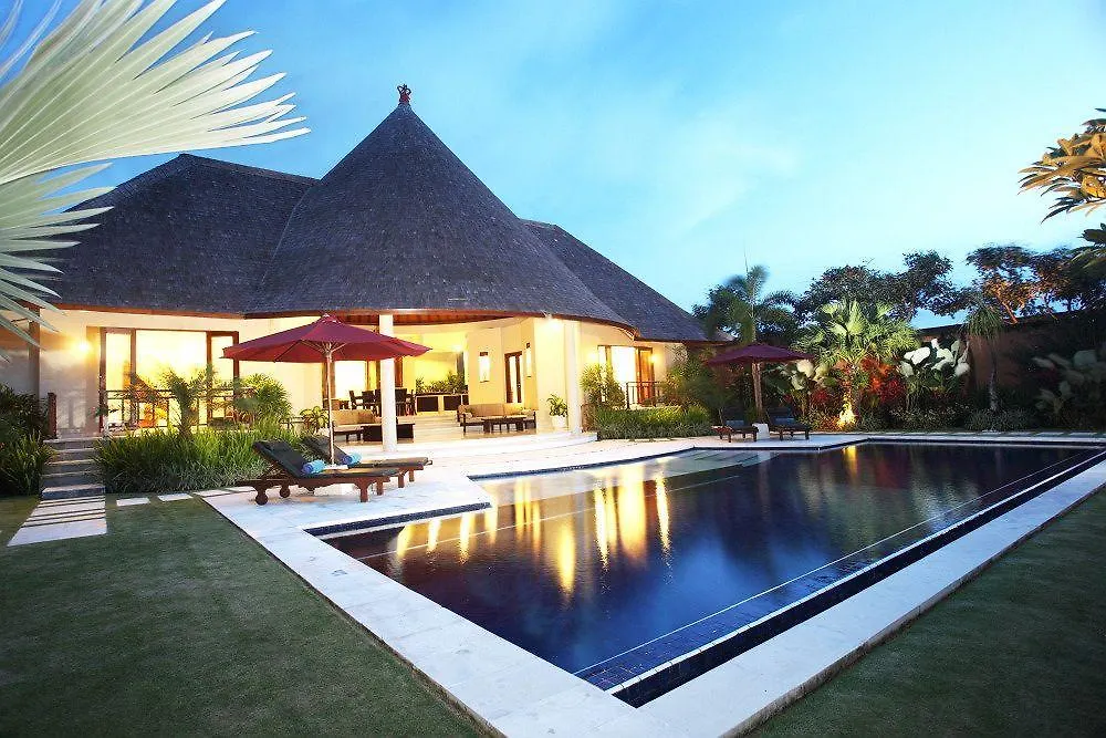 Villa The Kunja Villa-Hotel Seminyak