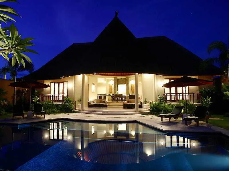 The Kunja Villa-Hotel Seminyak  0*, Seminyak (Bali)